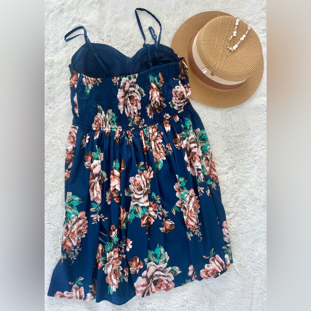Band of Gypsies Blue Floral Sundress Fit&Flare MiniDress Adjus Straps Size M - Picture 3 of 5